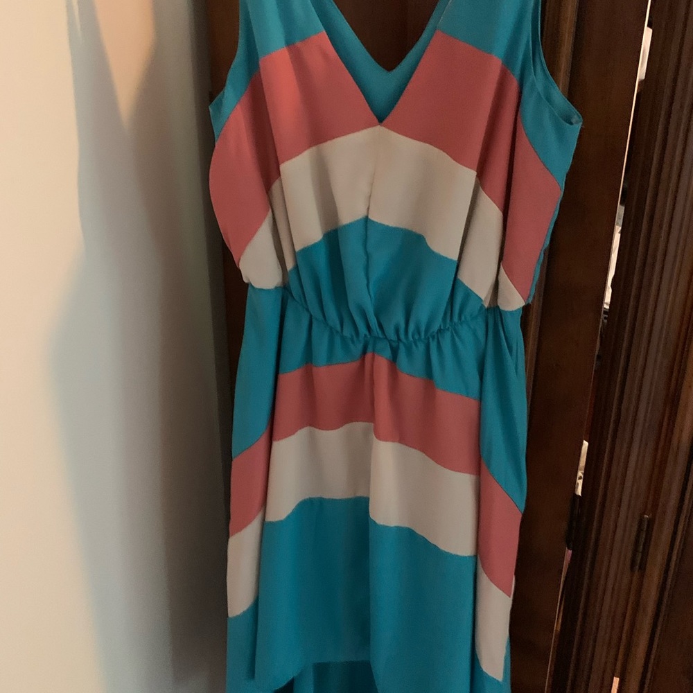 Dress - Picture 2 of 5